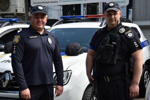 На пляжах Одессы заработали полицейские станции